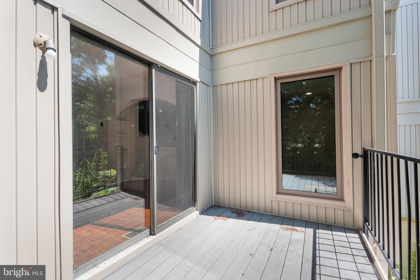 1806 N Shore Court photo 10