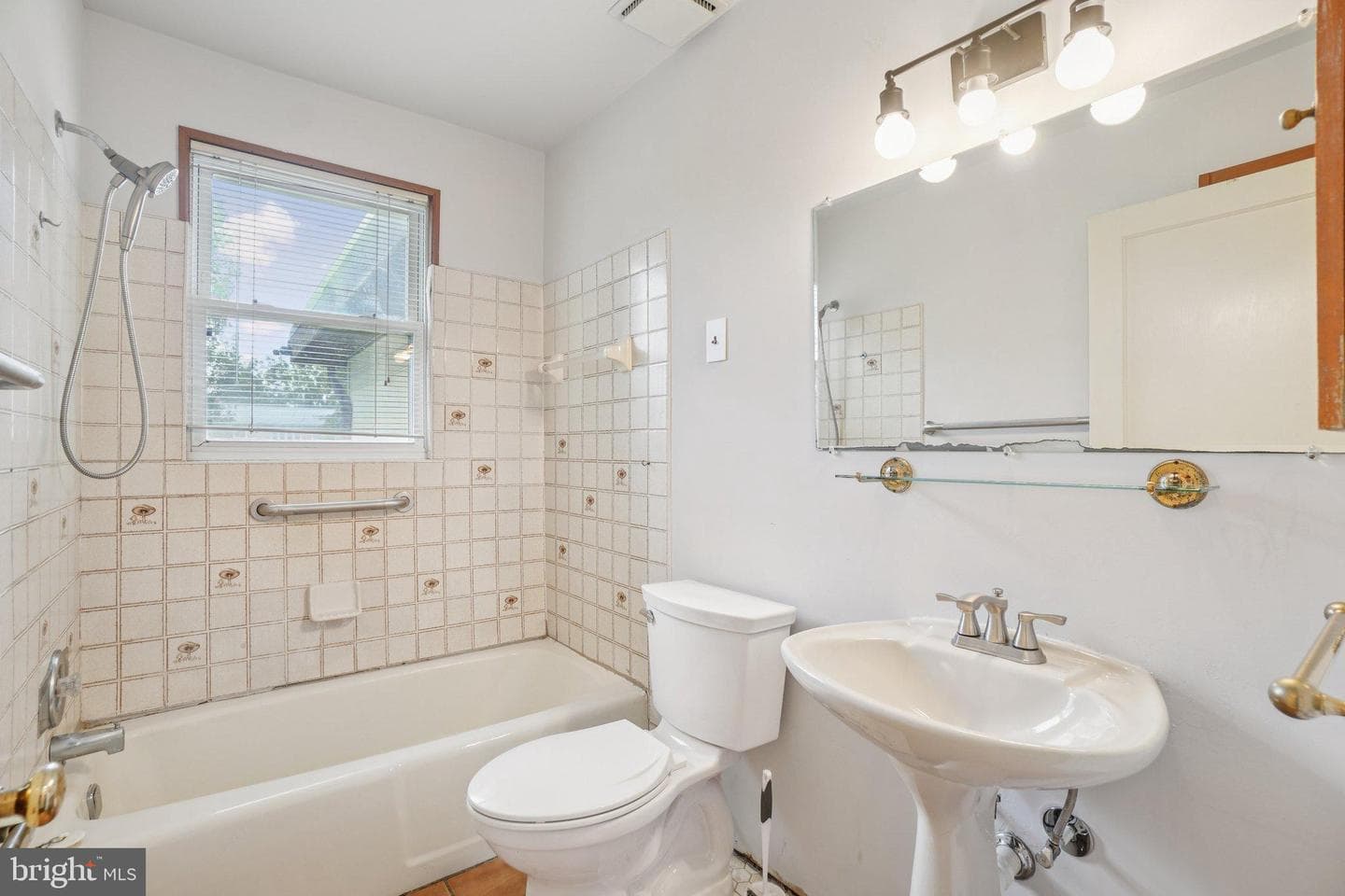 6405 Inwood Drive photo 16