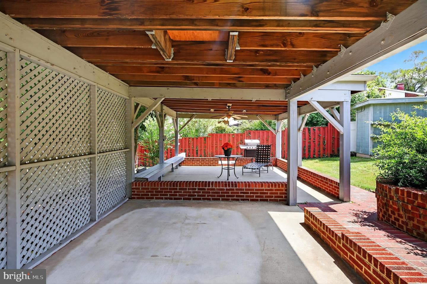5511 Gwyn Place photo 34