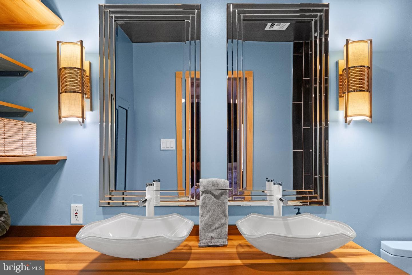 1522 Bal Harbor Court photo 22