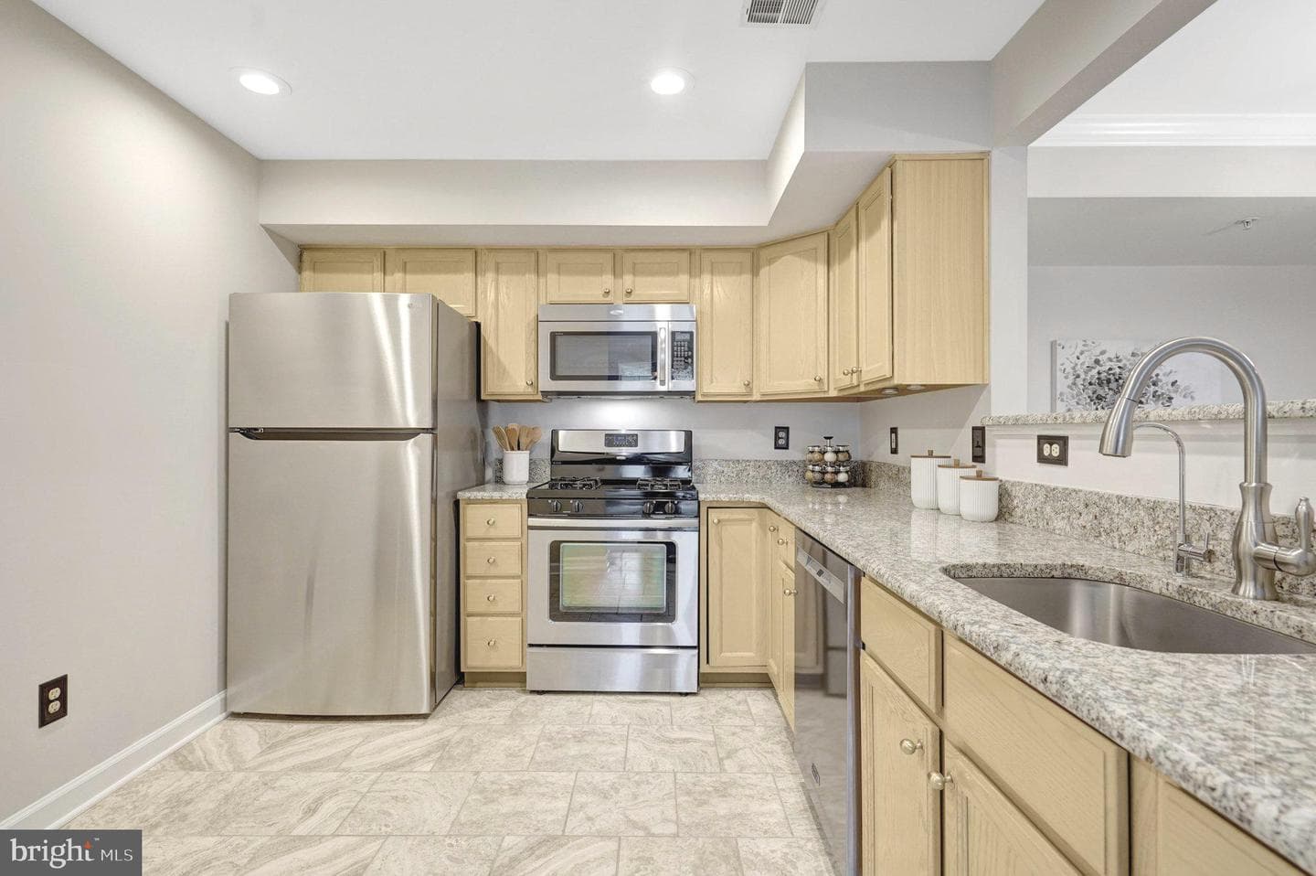 9224 Cardinal Forest Lane #h photo 11