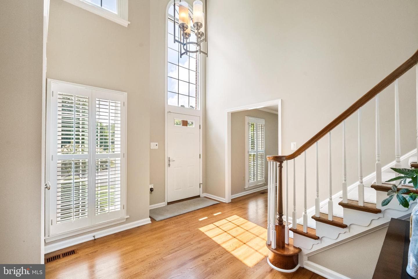 12524 Summer Place photo 3