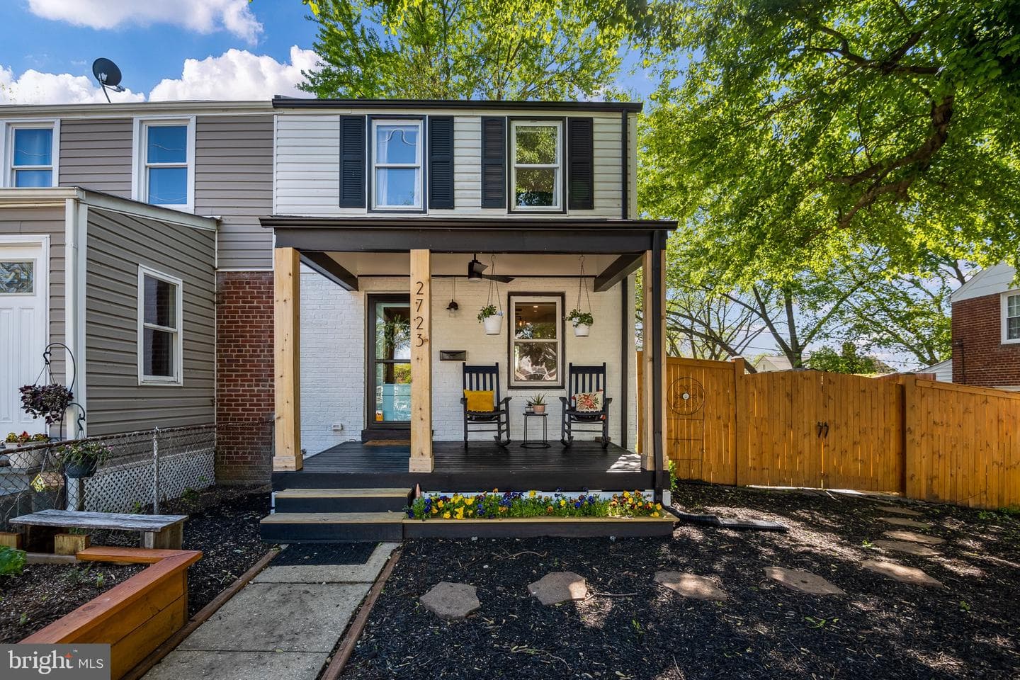 2723 Fort Drive photo 2