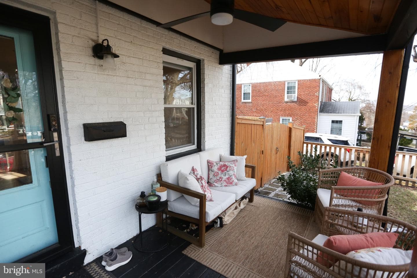 2723 Fort Drive photo 3