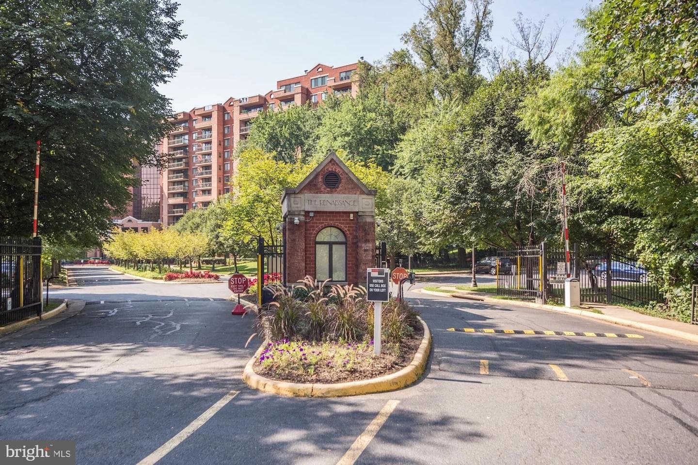 2230 George C Marshall Drive #515 photo 36
