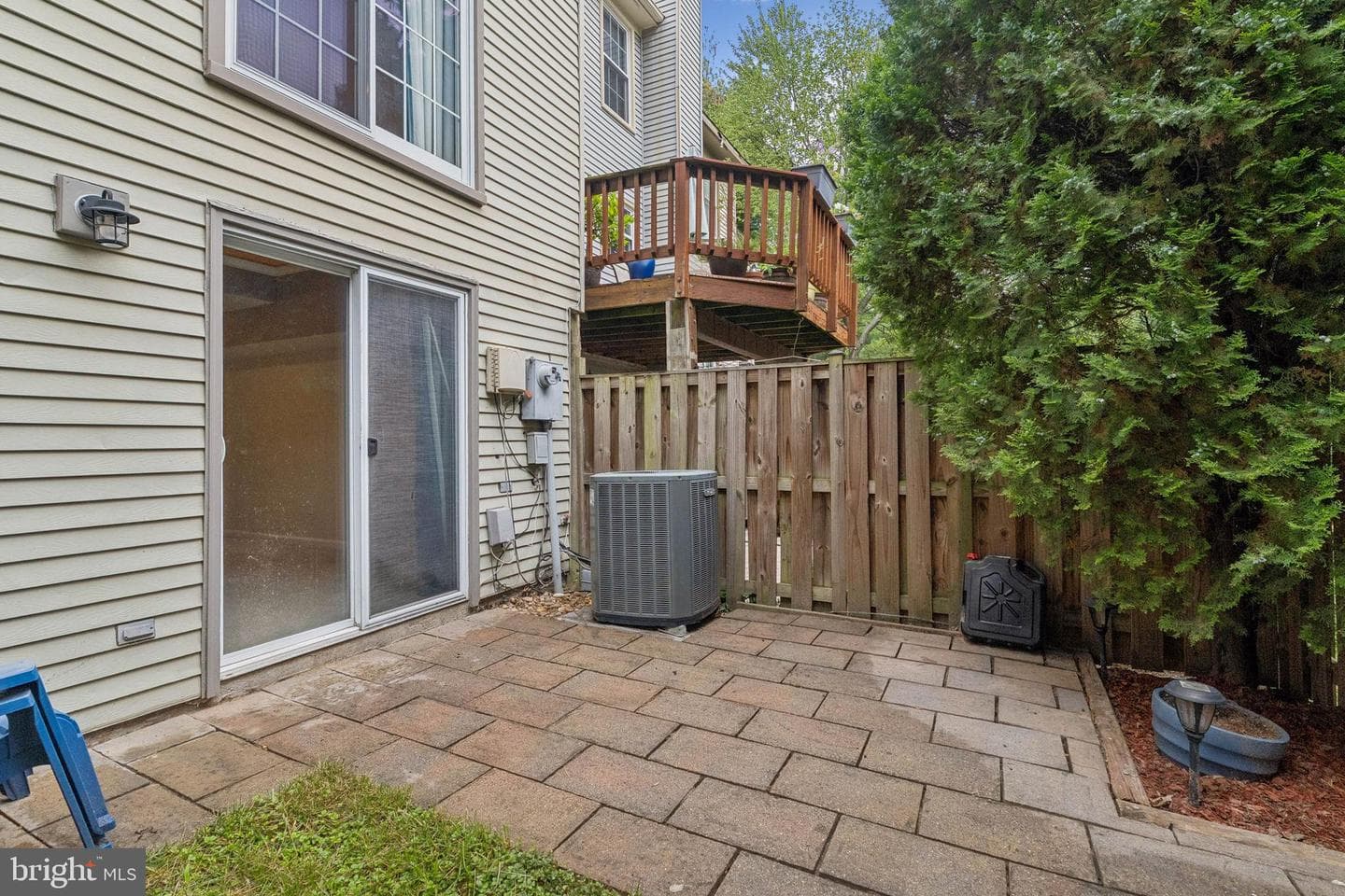 8482 Springfield Oaks Drive photo 26
