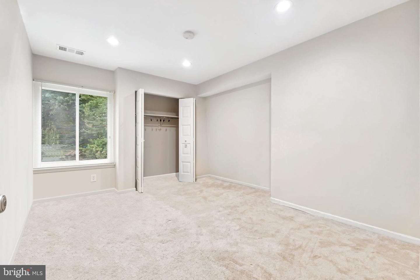 4900 Schuyler Drive photo 10