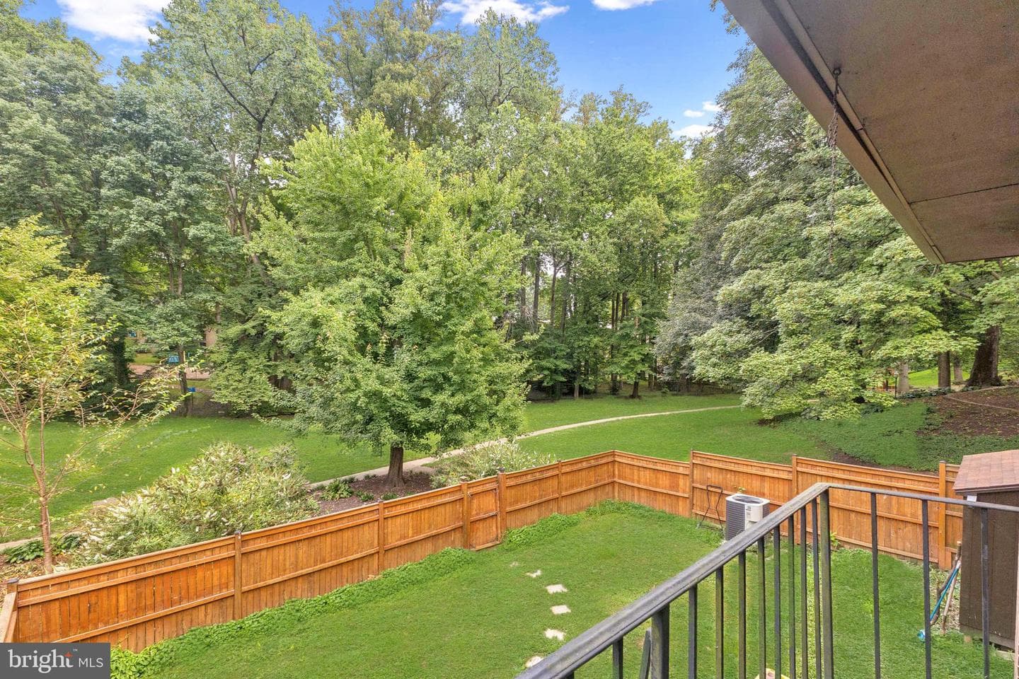 4900 Schuyler Drive photo 14