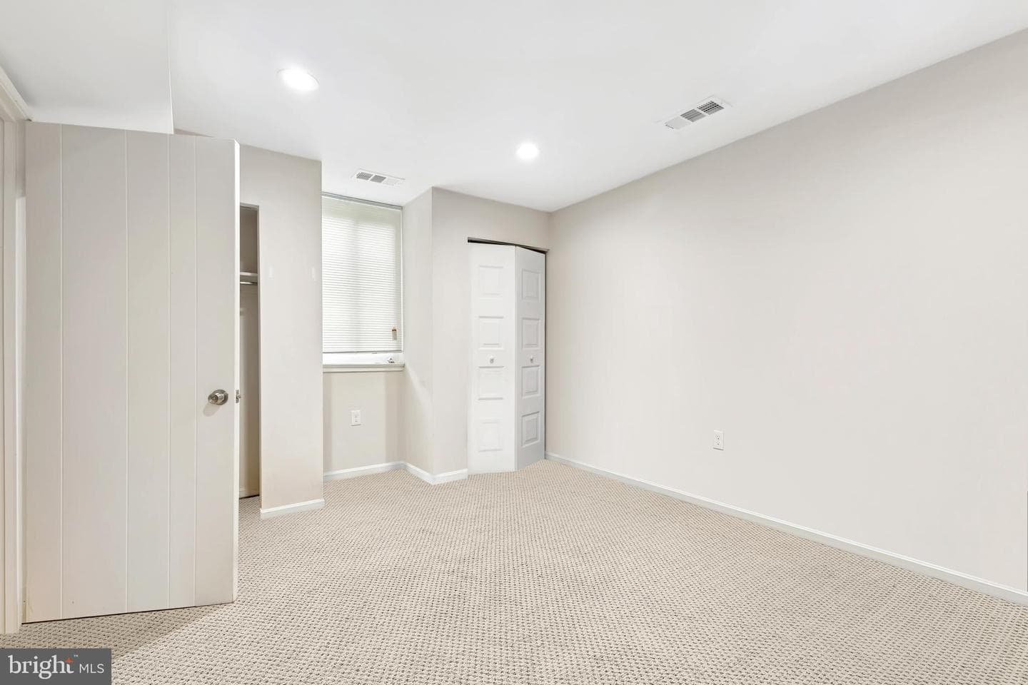 4900 Schuyler Drive photo 8