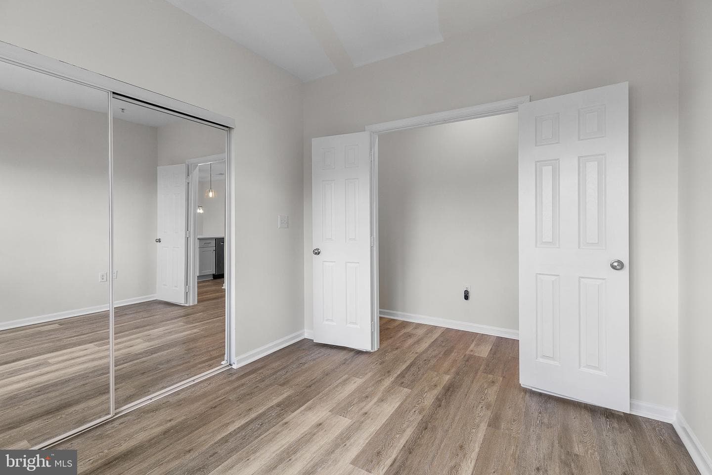4401 Weatherington Lane #401 photo 24