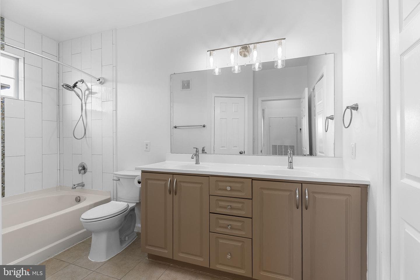 4401 Weatherington Lane #401 photo 25