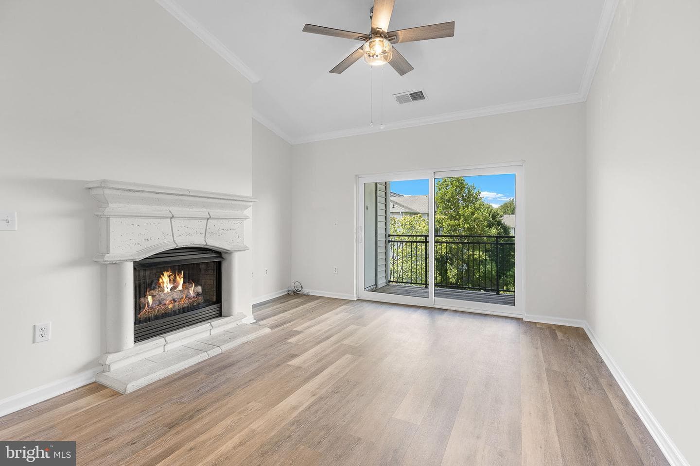 4401 Weatherington Lane #401 photo 5