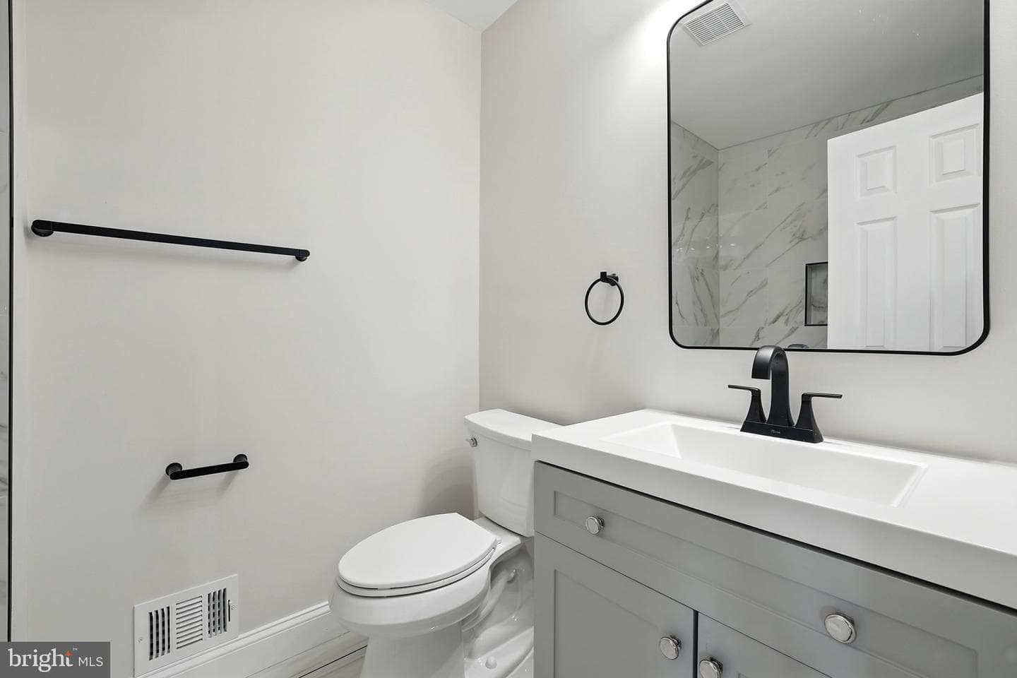 9650 Masterworks Drive photo 12