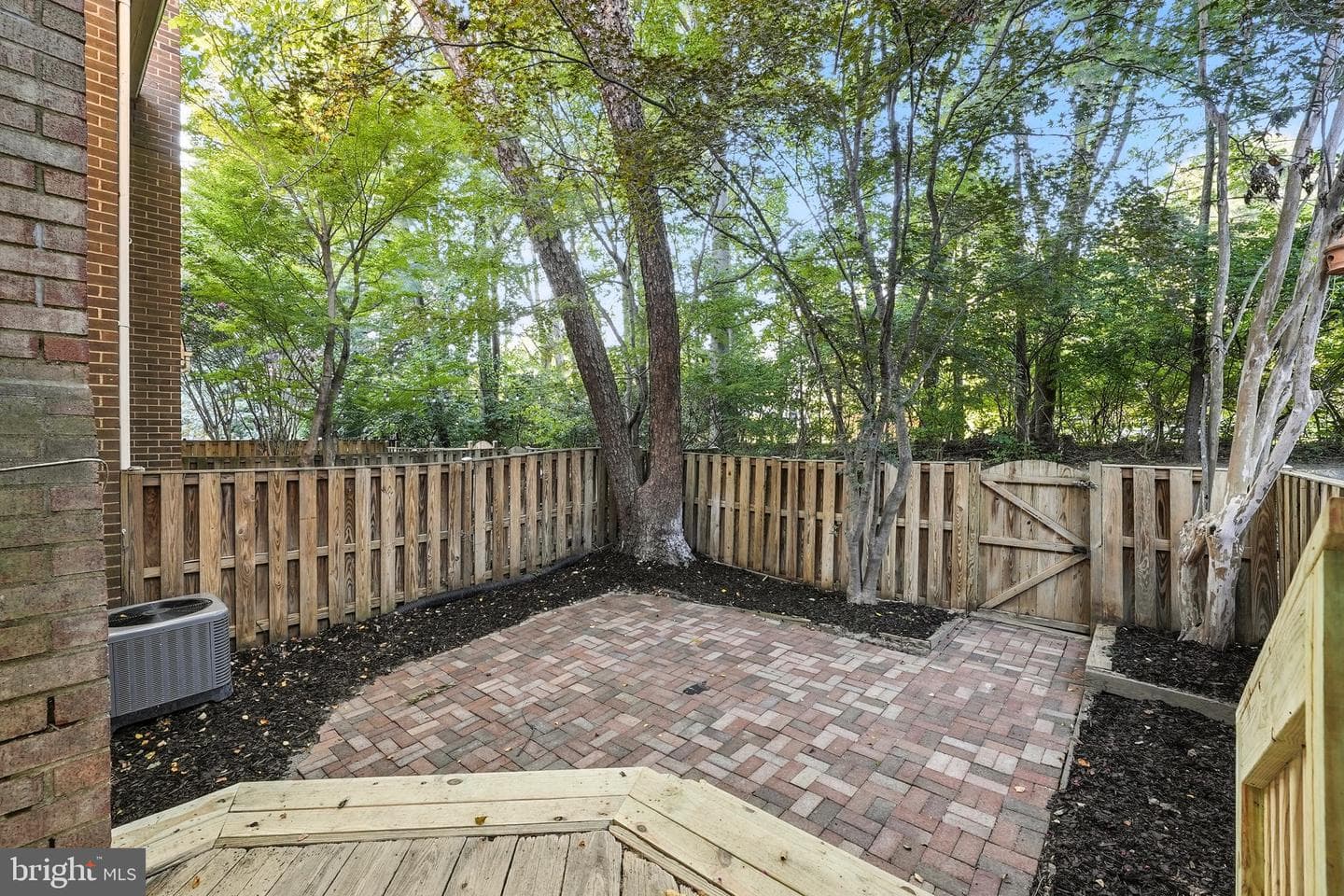 9650 Masterworks Drive photo 14