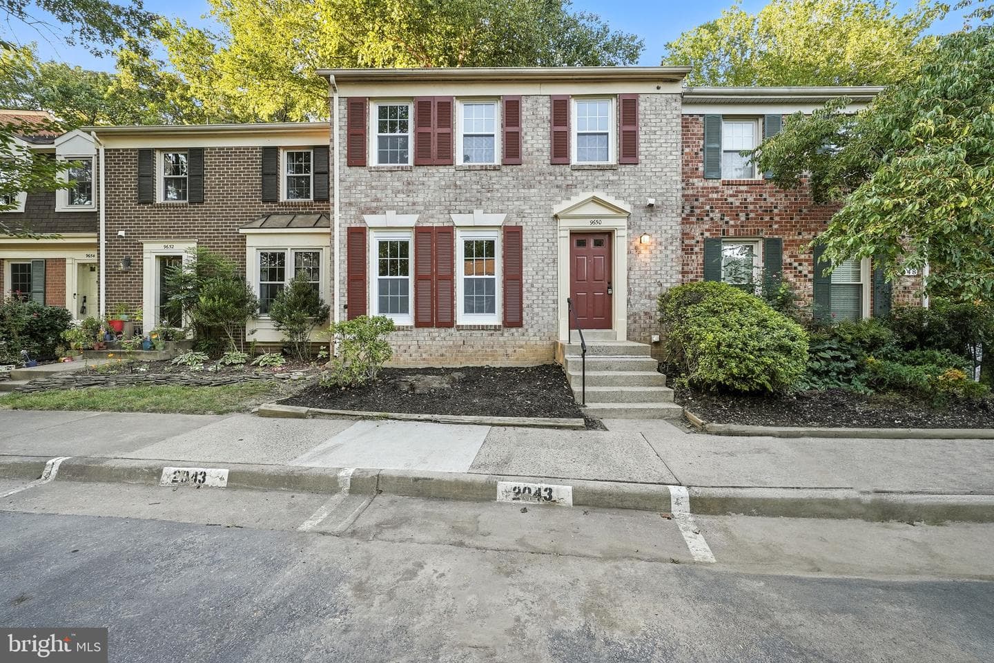 9650 Masterworks Drive photo 2