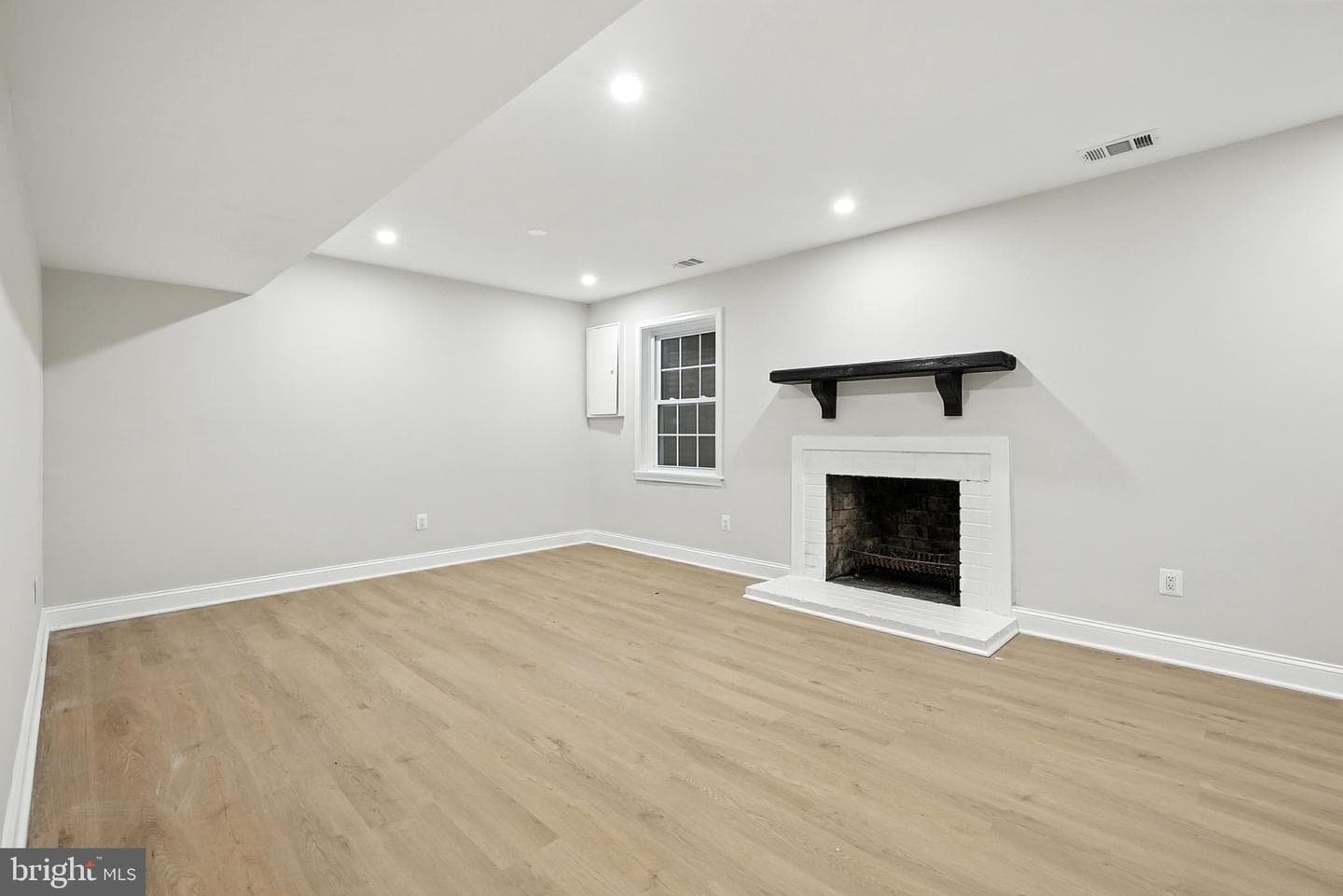 9650 Masterworks Drive photo 23