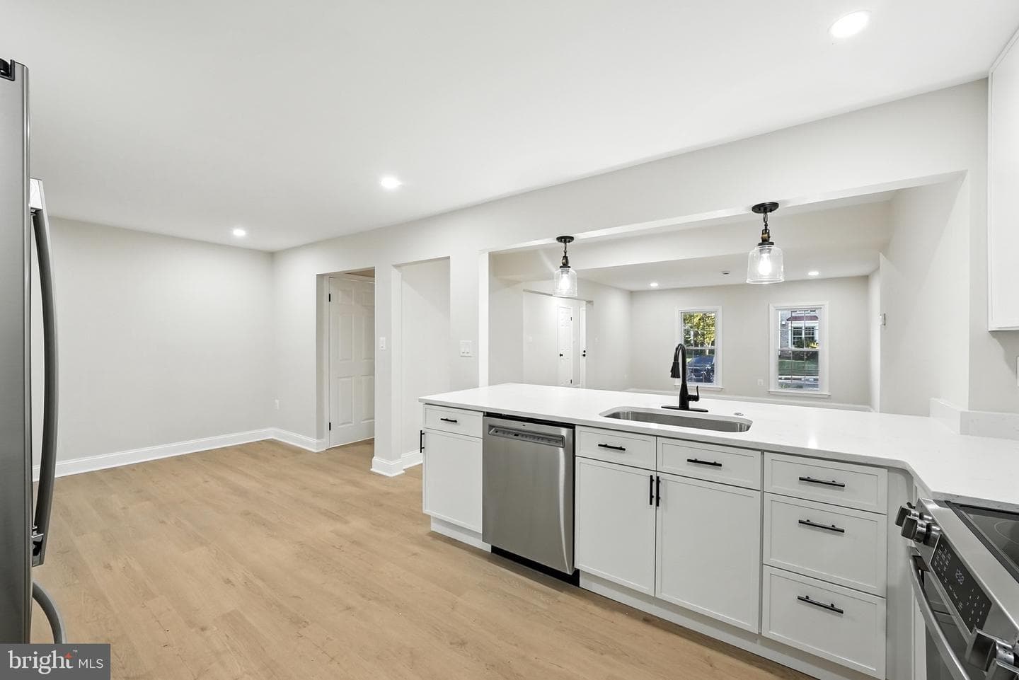 9650 Masterworks Drive photo 7