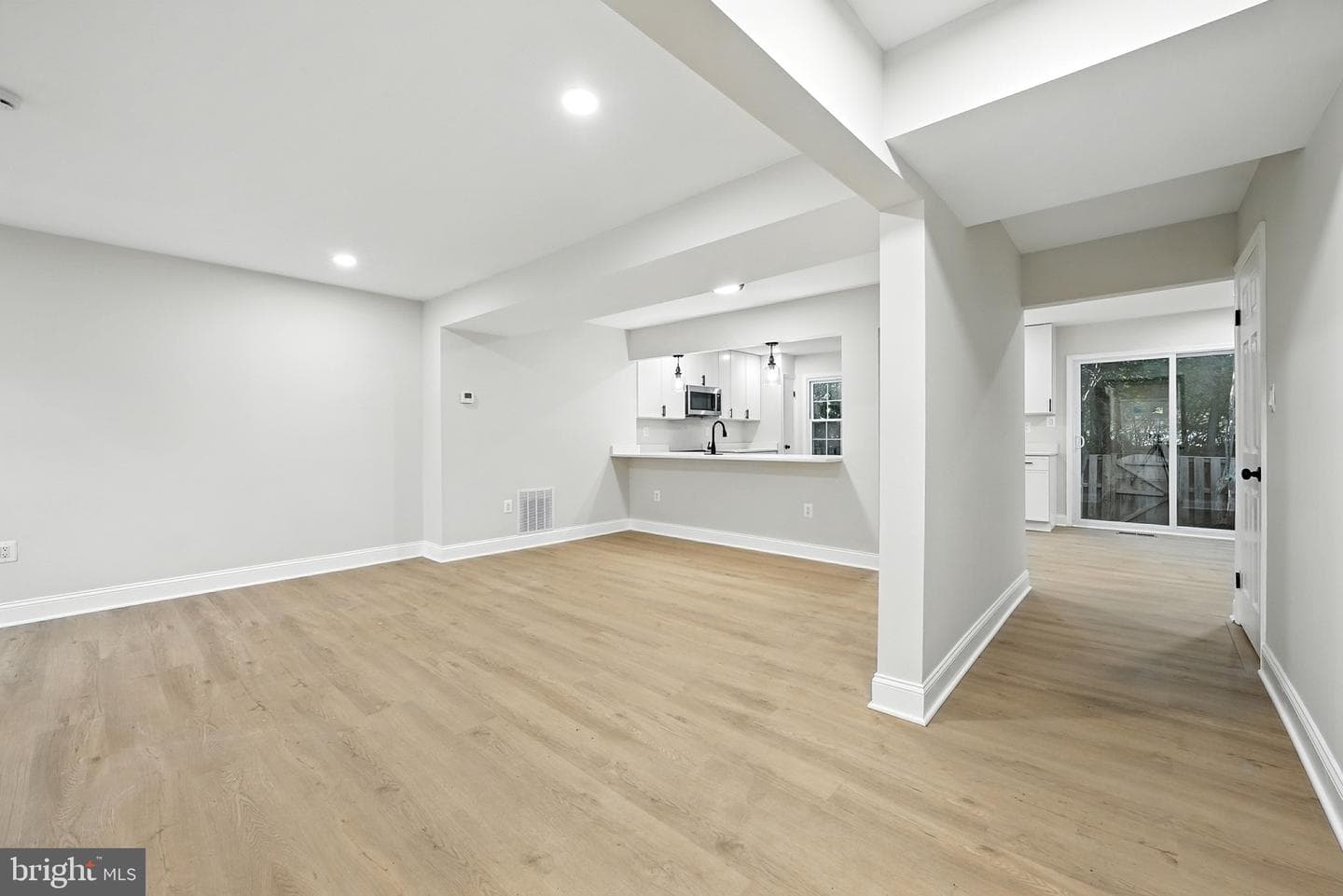 9650 Masterworks Drive photo 9