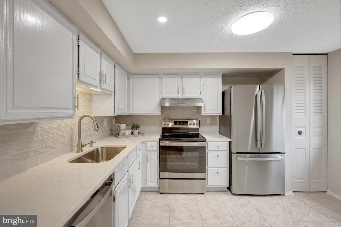3717 Keefer Court photo 6