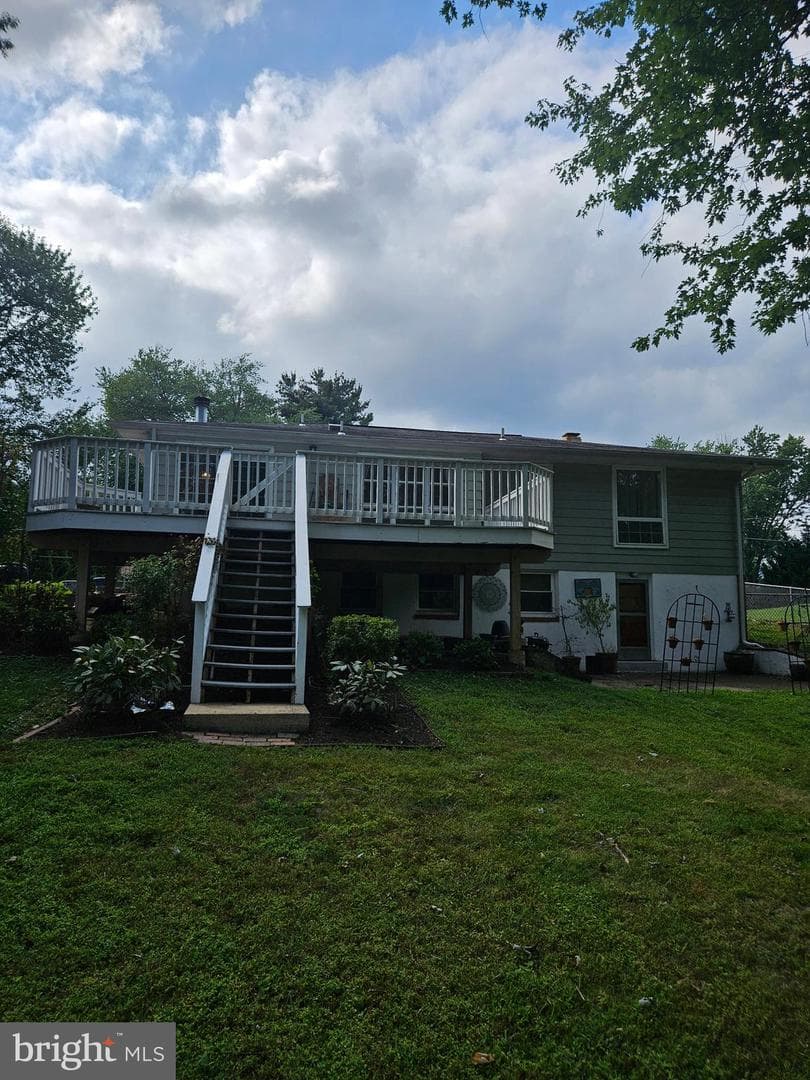 2653 Bowling Green Drive photo 3