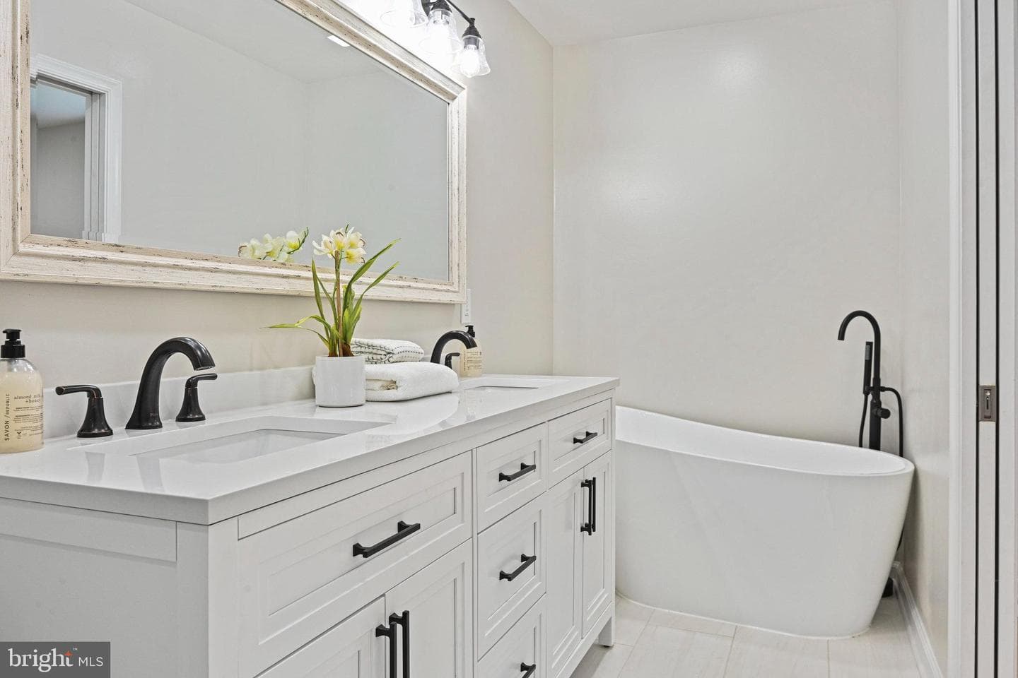 2509 Lakevale Drive photo 21
