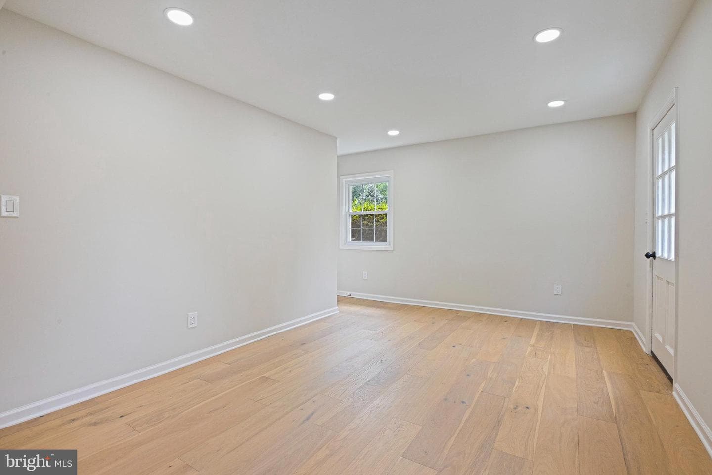 2509 Lakevale Drive photo 34