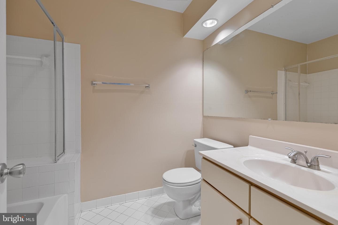 7711 Lafayette Forest Drive #02 photo 20