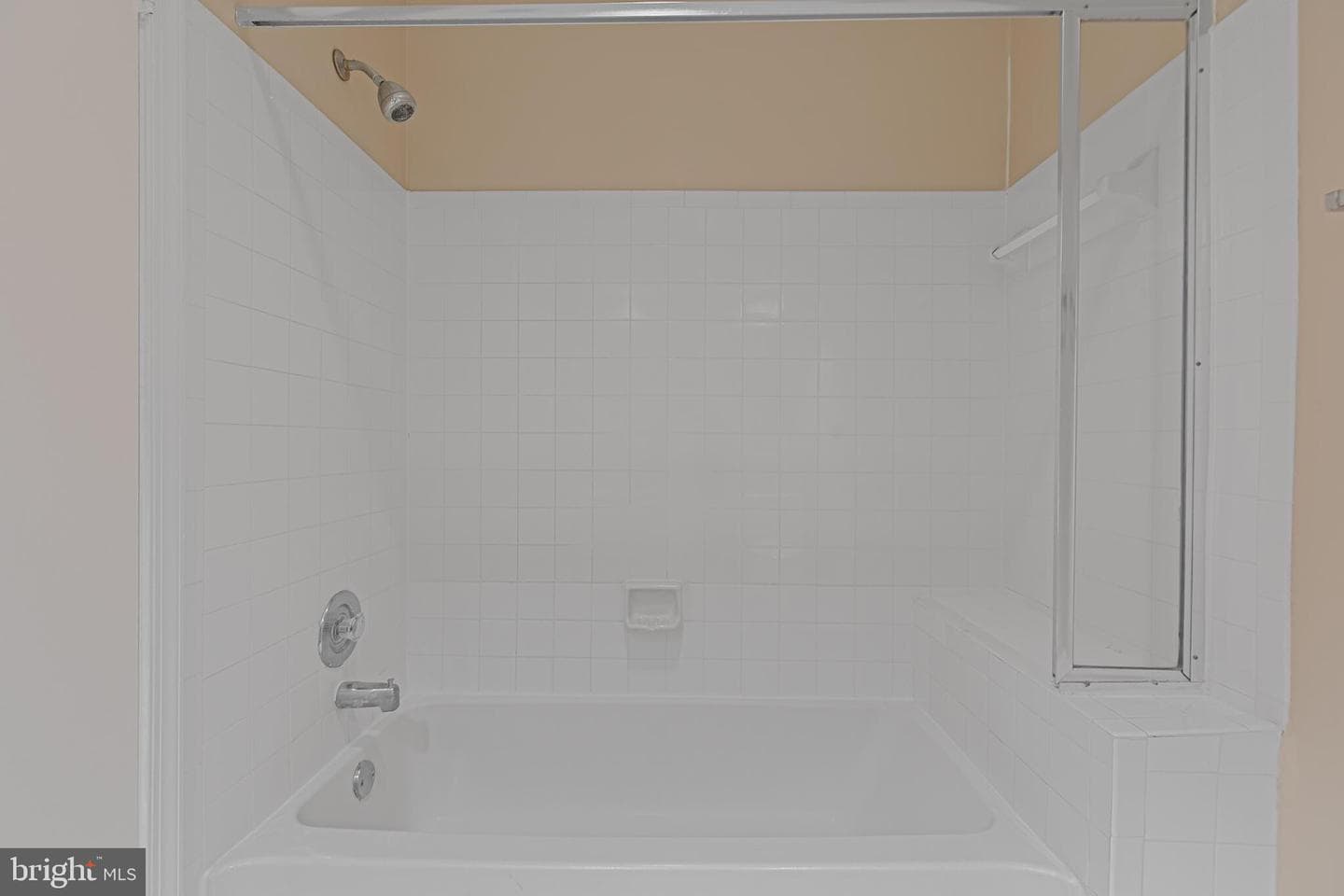 7711 Lafayette Forest Drive #02 photo 21