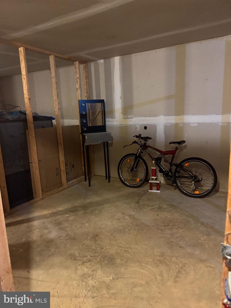 7711 Lafayette Forest Drive #02 photo 32