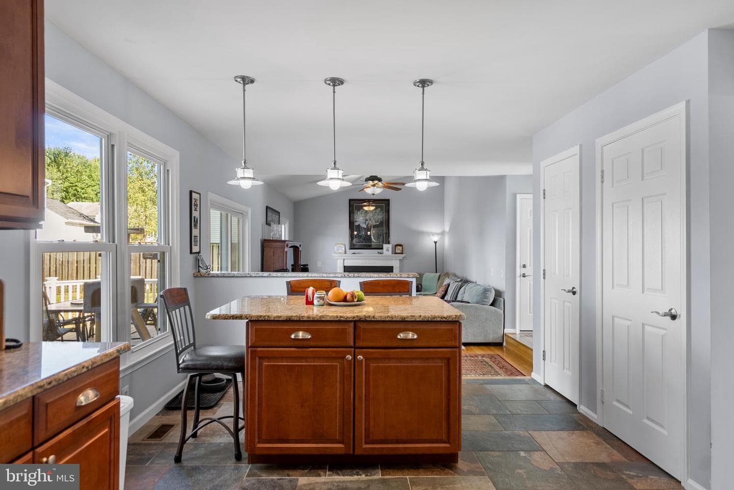 5213 Knoughton photo 10