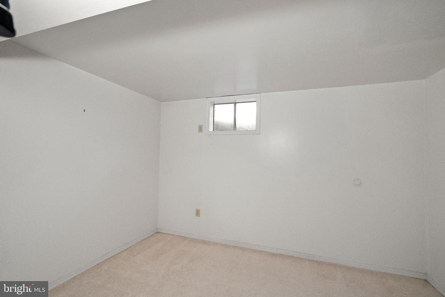 5213 Knoughton photo 35
