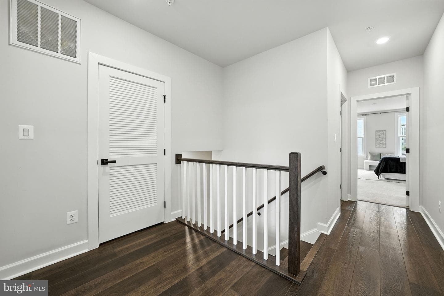 2254 Woodland Gap Terrace photo 23