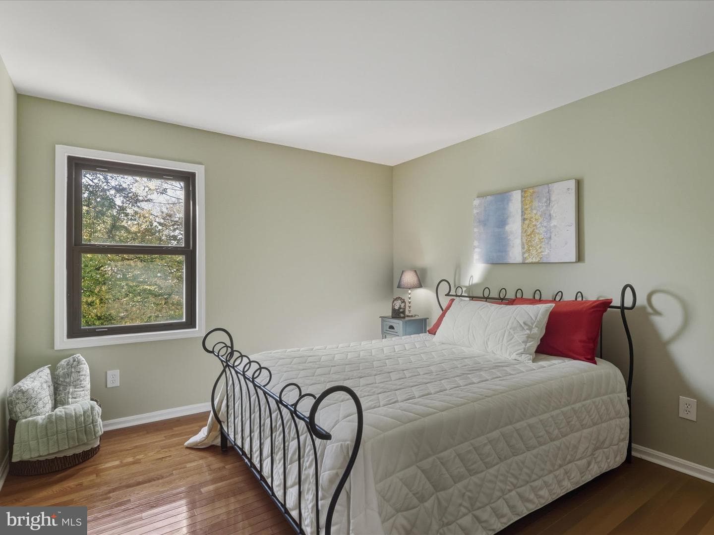 9816 Pebble Weigh Court photo 18