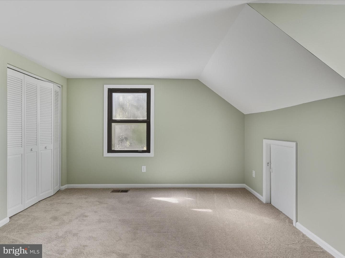 9816 Pebble Weigh Court photo 23