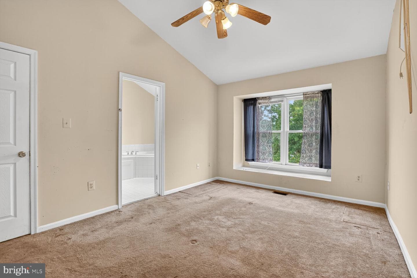 13920 Baton Rouge Court photo 14