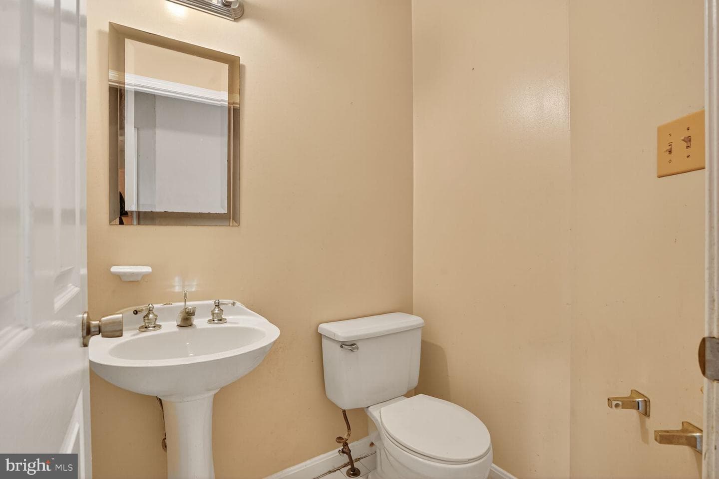 13920 Baton Rouge Court photo 4