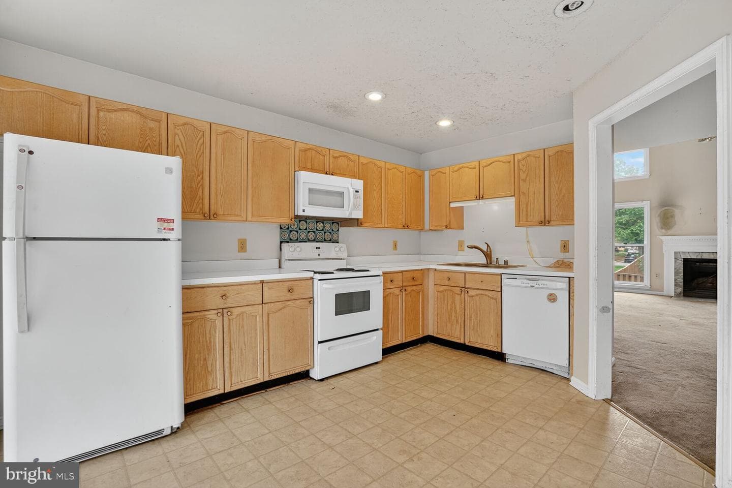13920 Baton Rouge Court photo 7