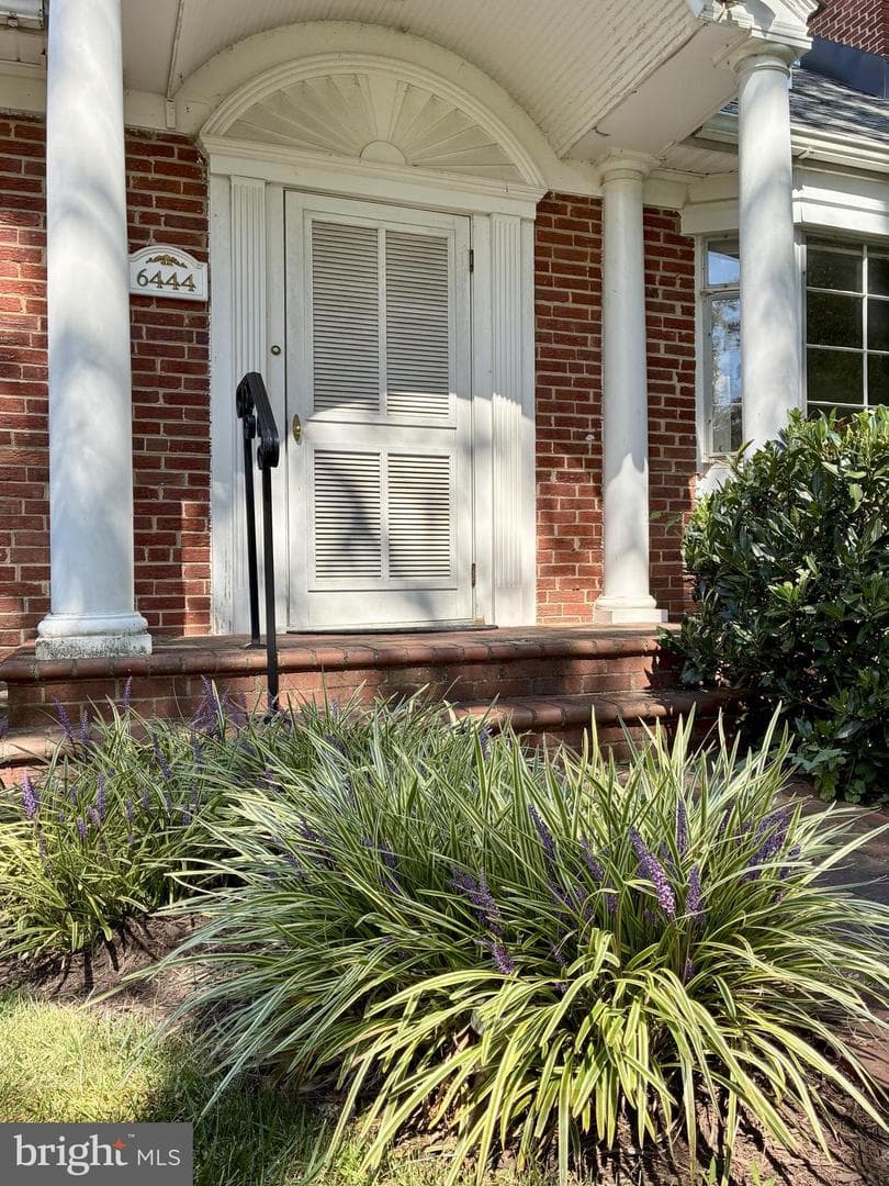 6444 Eppard Street photo 4