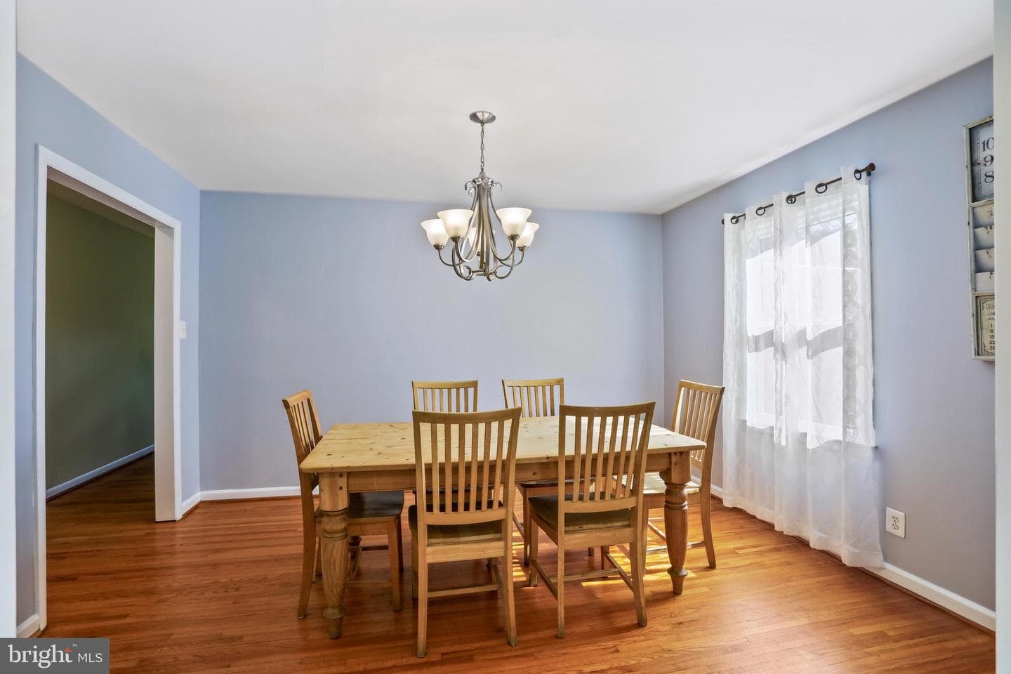 13715 Pennsboro Drive photo 4
