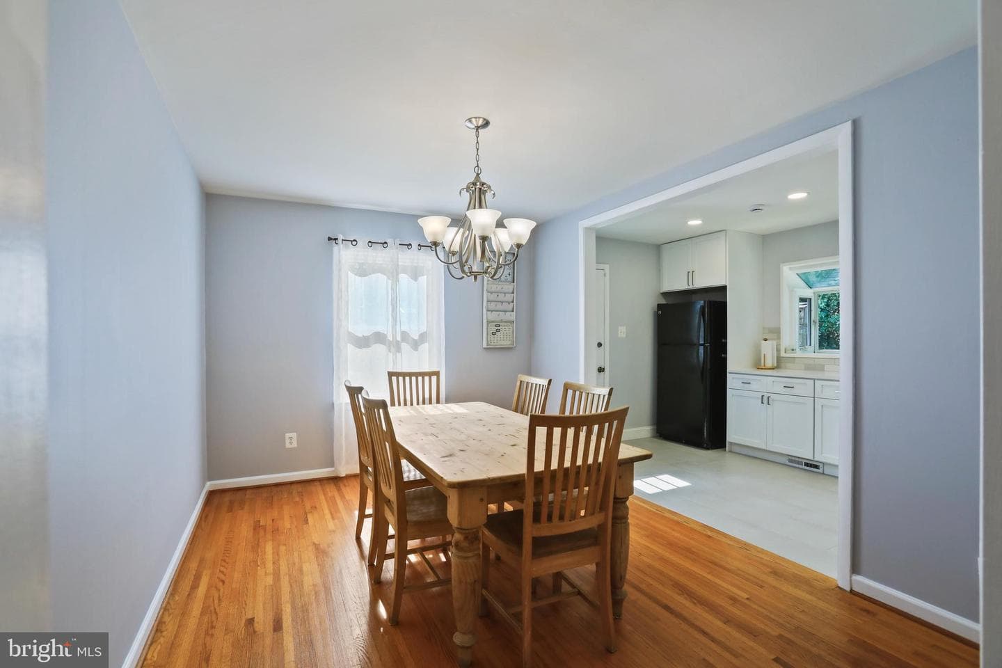 13715 Pennsboro Drive photo 5