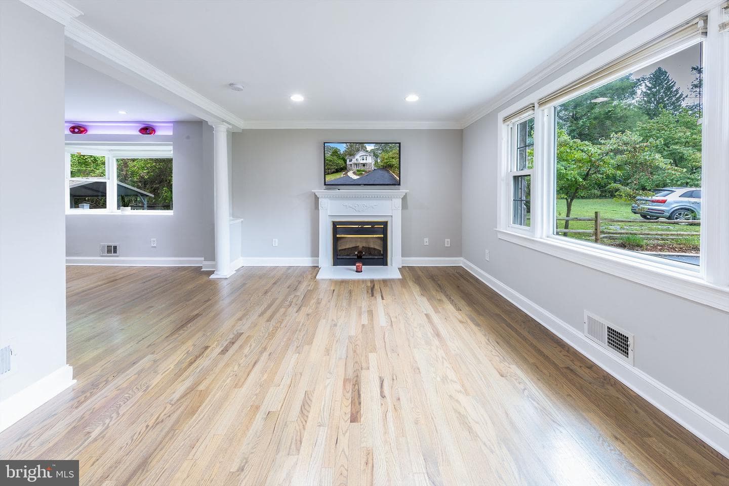 4009 Estabrook Drive photo 9