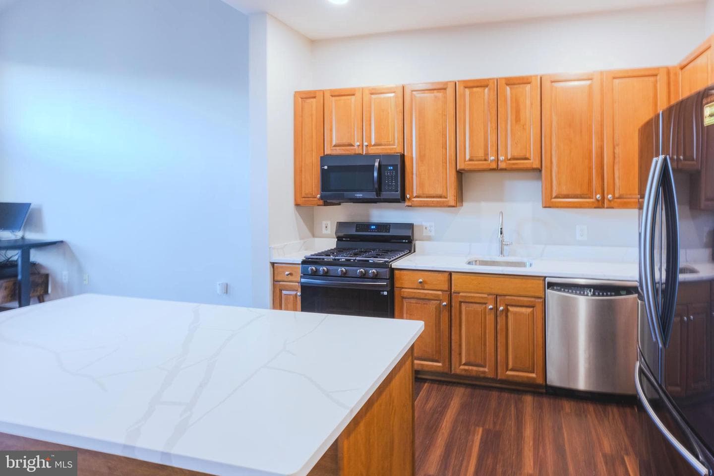 12001 Market Street #412 photo 3
