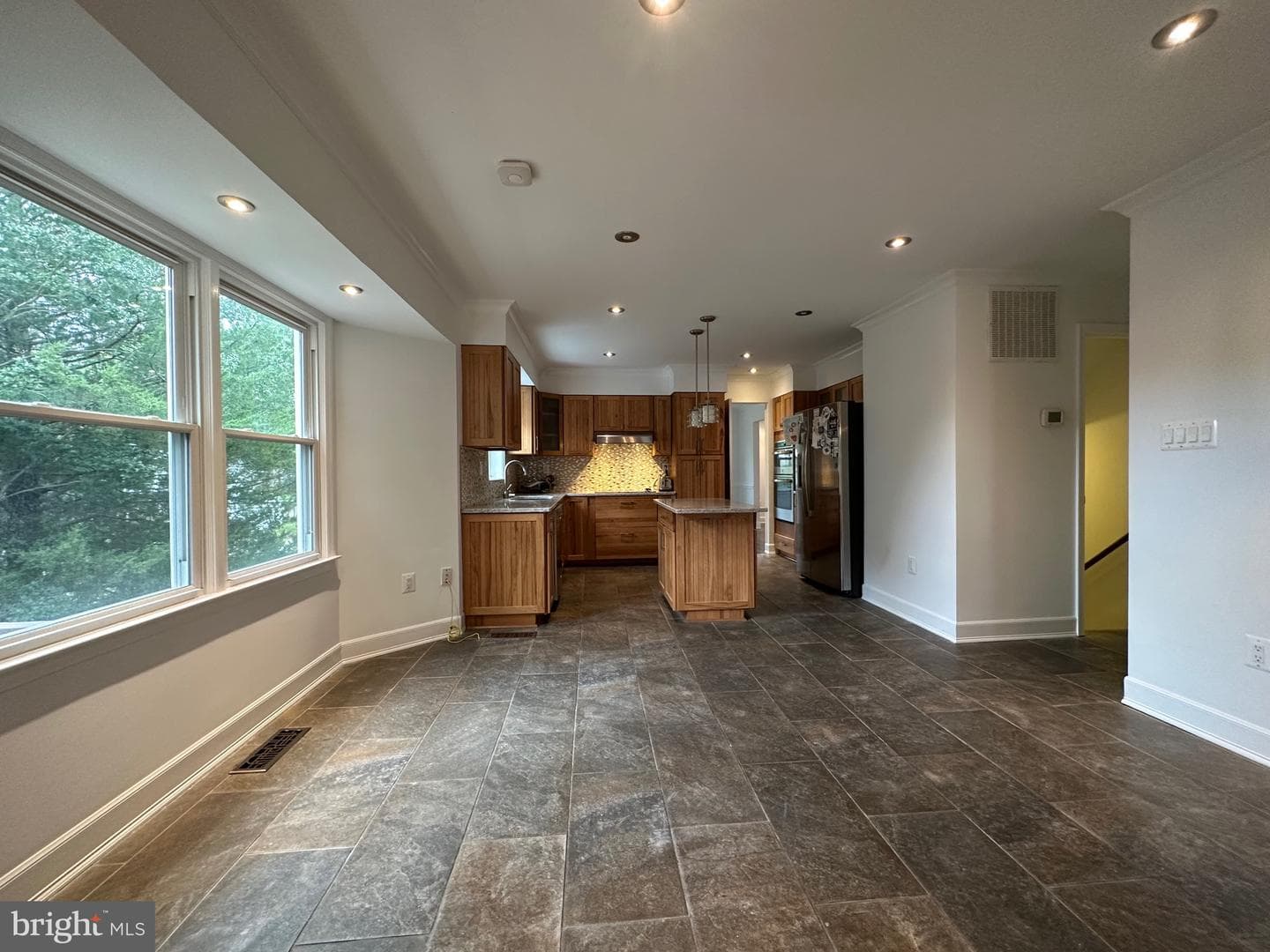 10030 Glencroft Court photo 8