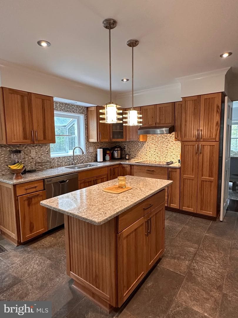 10030 Glencroft Court photo 9