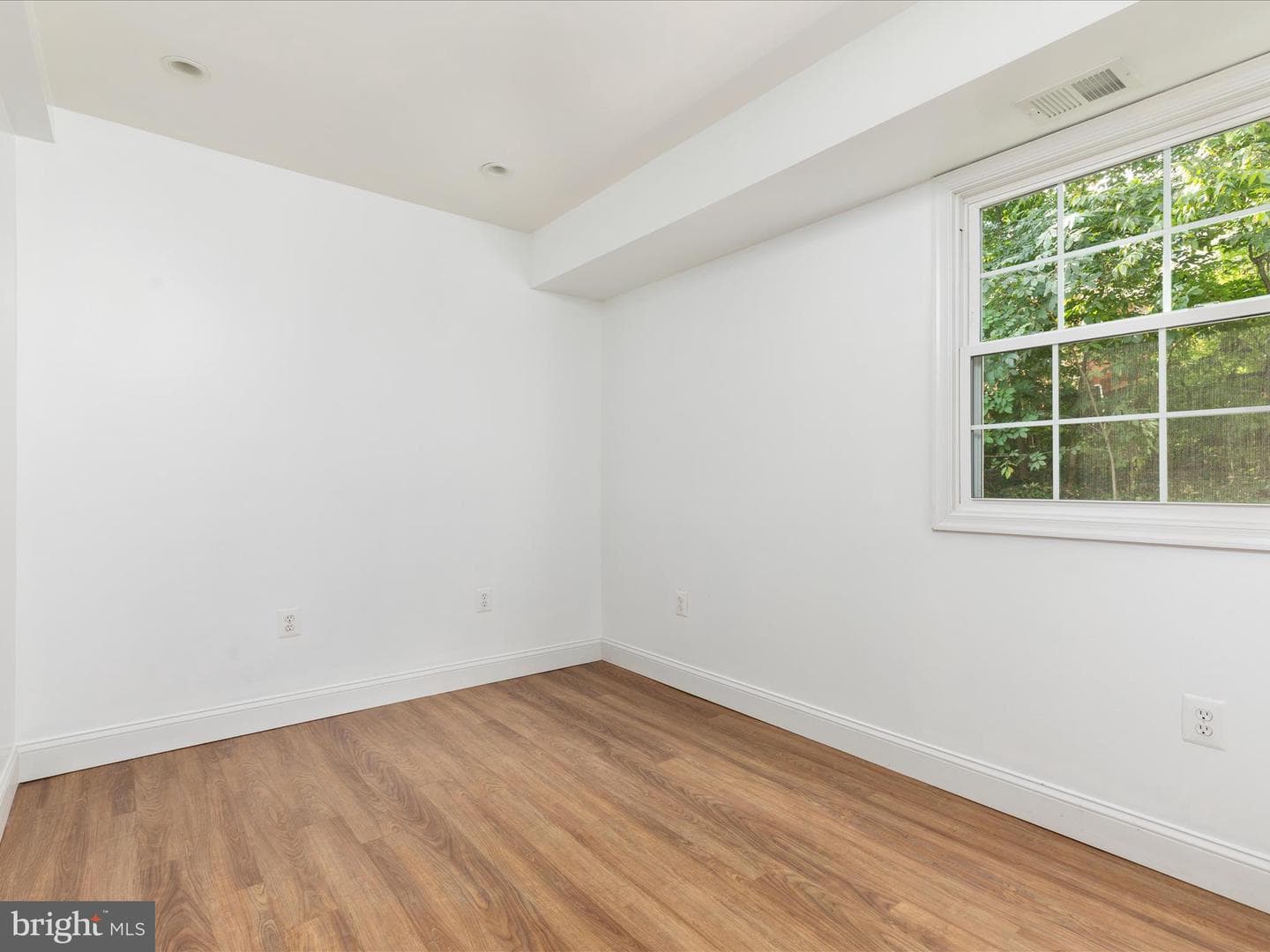 5813 Stone Ridge Drive photo 25