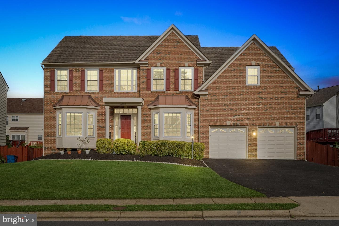 6287 Willowfield Way photo 2