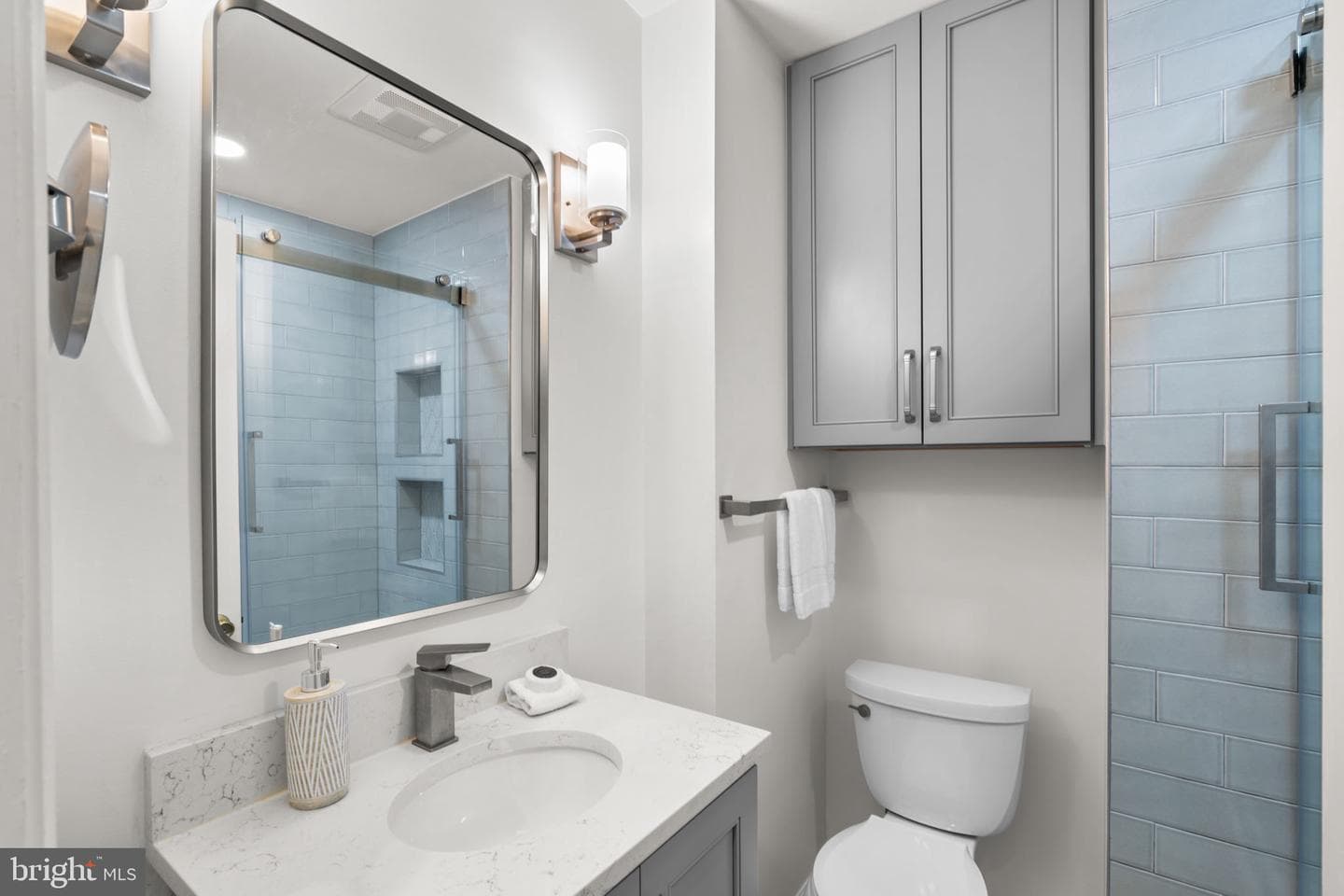 7426 Tower Street photo 22