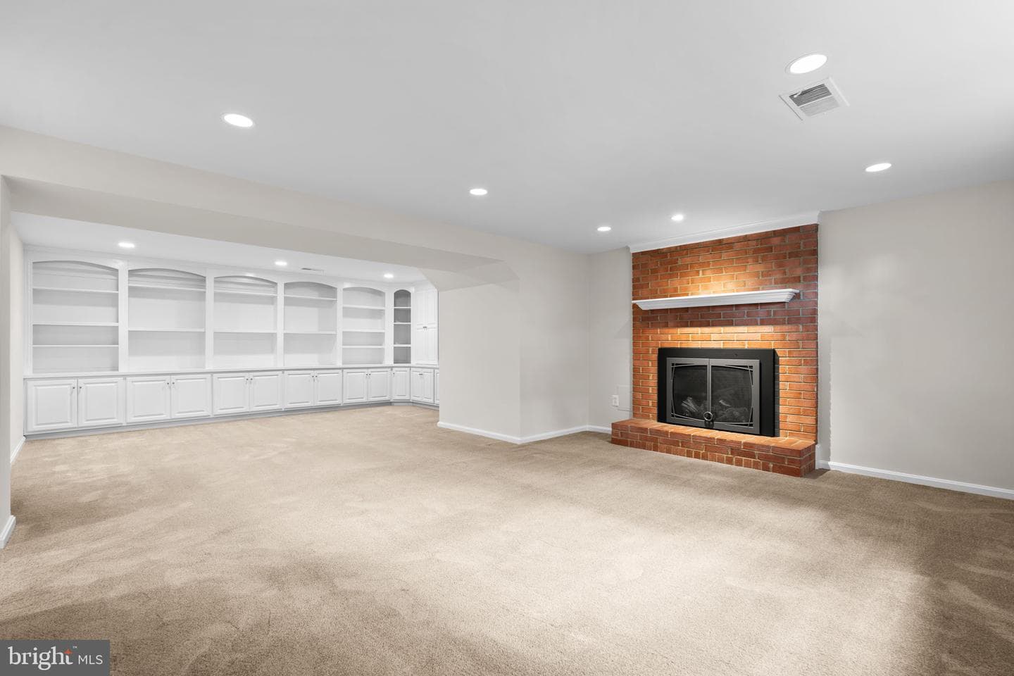 7426 Tower Street photo 24