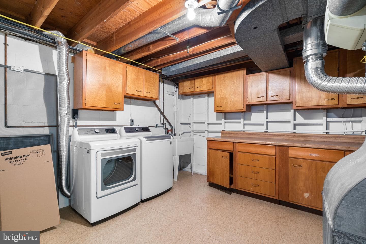 7426 Tower Street photo 30