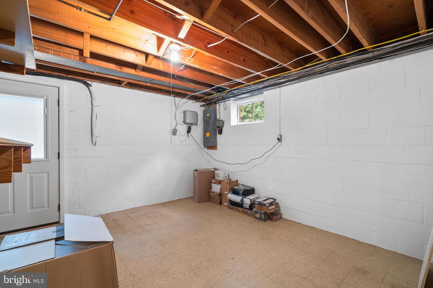 7426 Tower Street photo 31